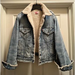 Levi's Vintage 70's USA Made Sherpa Lined Jean Denim Trucker Jacket 44 SF276